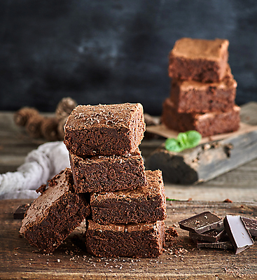 포토 JPG 해외이미지 빵 검은배경 디저트 사람없음 초코케이크 브라우니 해외포토 음식 백그라운드 케이크 검은색 파일형식