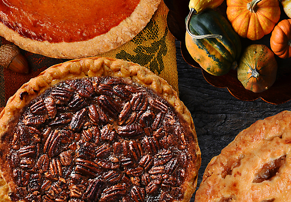 포토 JPG 해외이미지 스튜디오촬영 음식 호박 디저트 실내 근접촬영 사람없음 하이앵글 피칸파이 해외포토 뷰포인트 채소 내부 파이_빵 파일형식