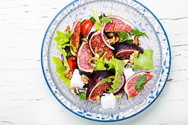 포토 JPG 해외이미지 잎 채소 과일 치즈 사람없음 견과류 상추 허브 호두 무화과 루꼴라 페타치즈 해외202004 해외202105 해외포토 식물 유제품 파일형식