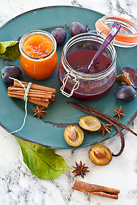 포토 JPG 해외이미지 사람없음 향신료 자두 마멀레이드 살구 시나몬 해외202004 해외202105 해외포토 과일 잼 향미료 파일형식