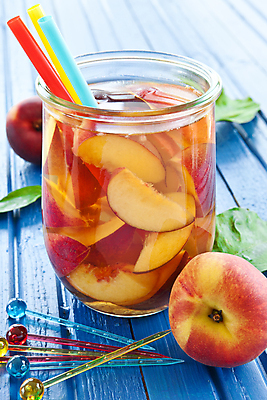 포토 JPG 해외이미지 계절 음료 음식 잎 과일 빨대 사람없음 목재 장식 파란색 컬러풀 파티 주스 추위 시골 신선 항아리 유기농 복숭아 레시피 숙성 천도복숭아 핸드메이드 카피스페이스 해외202004 해외포토 나무 식물 웰빙 컬러 재료 이벤트 공백 도자기 파일형식