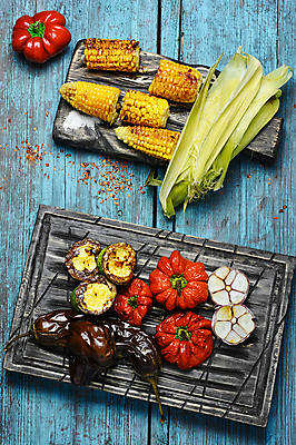 포토 JPG 해외이미지 채소 가지 피망 파프리카 마늘 사람없음 고명 그릴 바비큐 후추 해외202004 해외202105 해외포토 음식 주방용품 향신료 파일형식