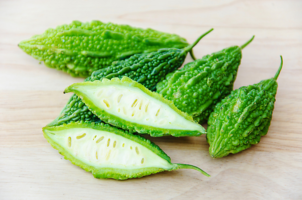 포토 JPG 해외이미지 단면 실내 사람없음 비터멜론 나무배경 해외202004 해외202105 해외포토 백그라운드 내부 파일형식