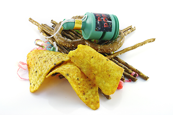 포토 JPG 해외이미지 종이 빵 패스트푸드 독일 사람없음 파티 생일 12월 브런치 소금 뷔페 절임 짠맛 브레첼 해외202004 해외202105 해외포토 기념일 유럽 음식 디저트 이벤트 식사 날짜 맛 인스턴트 파일형식