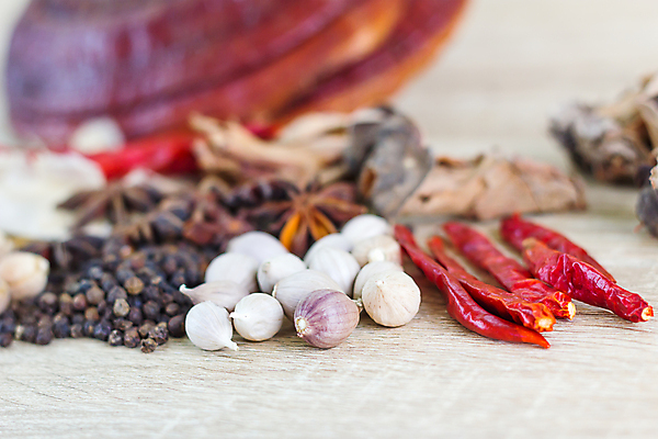 포토 JPG 해외이미지 고추 파프리카 마늘 사람없음 버섯 허브 향신료 아로마 후추 아로마테라피 시나몬 카피스페이스 해외202004 해외202105 해외포토 식물 채소 공백 테라피 향미료 파일형식