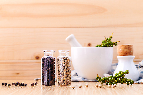 포토 JPG 해외이미지 잎 사람없음 변화 바비큐 가루 허브 아로마 후추 땅바닥 해외202004 해외202105 해외포토 식물 음식 컨셉 바닥 향신료 파일형식