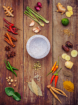 포토 JPG 해외이미지 고추 새우 파프리카 마늘 사람없음 조미료 고수 허브 후추 카레 생강 시나몬 강황 해외202004 해외202105 해외포토 식물 음식 채소 식재료 갑각류 향신료 향미료 파일형식