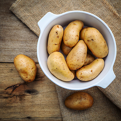 포토 JPG 해외이미지 채소 감자 사람없음 속도 밭일 슈퍼푸드 해외202004 해외202105 해외포토 건강식품 파일형식