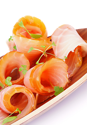 포토 JPG 해외이미지 접시 음식 실내 사람없음 회 해산물 철갑상어 해외202004 해외포토 식기 내부 민물고기 파일형식