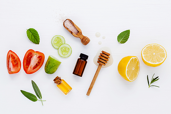 포토 JPG 해외이미지 토마토 오이 실내 사람없음 오일 레몬 민트 피부관리 흰배경 스킨케어 꿀 로즈메리 세이지 스쿱 허니디퍼 해외202004 해외202105 핑크솔트 해외포토 음식 백그라운드 채소 과일 내부 뷰티 화장품 흰색 도구 허브 소금 파일형식