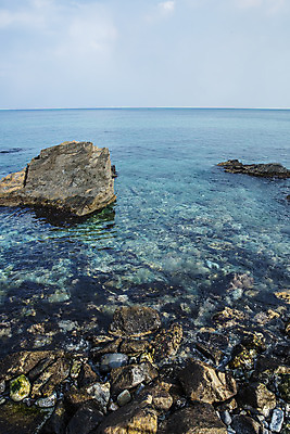 포토 JPG 주간 바다 사람없음 야외 돌 바위 강원도 동해 강릉 국내여행 국내포토 자연요소 여행 한국 돌_바위 파일형식