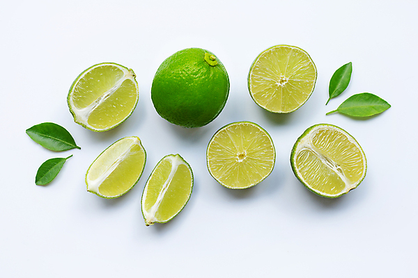 포토 JPG 해외이미지 잎 단면 실내 사람없음 하이앵글 흰배경 슬라이스 라임 플랫레이 해외포토 식물 뷰포인트 백그라운드 과일 내부 흰색 플랫 파일형식