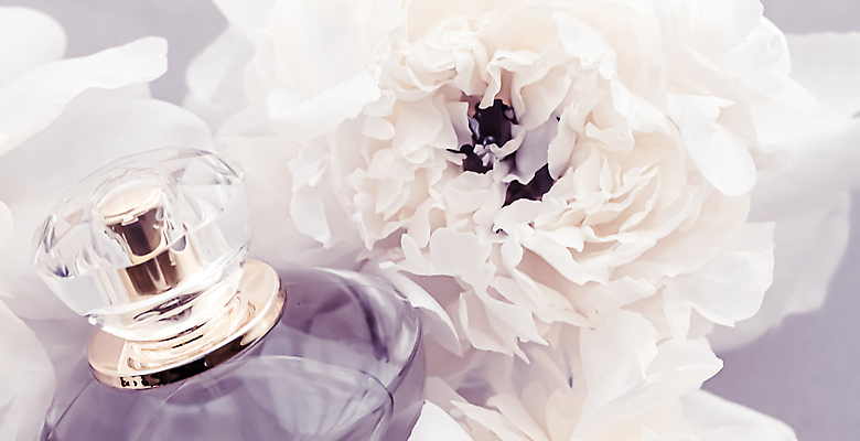 포토 JPG 해외이미지 사람없음 화장품 향수 작약 향수병 해외포토 꽃 뷰티 병_담는 파일형식