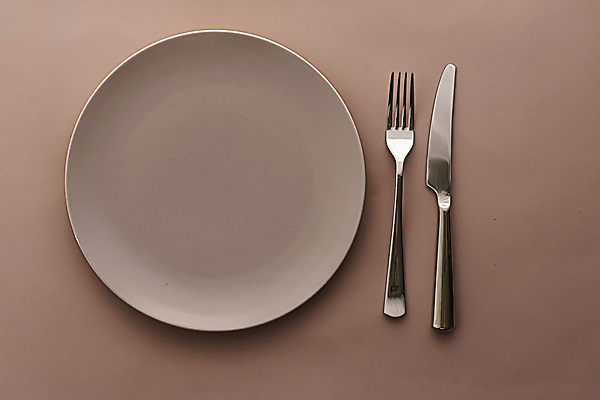 포토 JPG 해외이미지 식기 접시 포크 사람없음 하이앵글 나이프 갈색배경 해외포토 뷰포인트 백그라운드 갈색 칼 파일형식