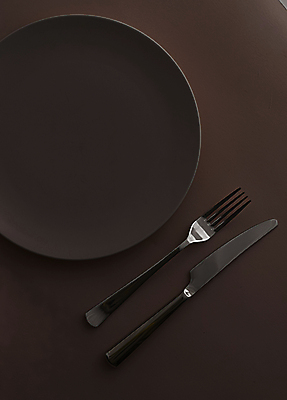 포토 JPG 해외이미지 식기 접시 포크 검은배경 사람없음 하이앵글 나이프 해외포토 뷰포인트 백그라운드 검은색 칼 파일형식