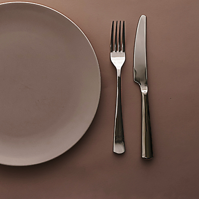 포토 JPG 해외이미지 식기 접시 포크 사람없음 하이앵글 나이프 갈색배경 해외포토 뷰포인트 백그라운드 갈색 칼 파일형식