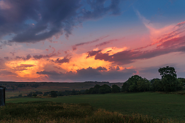 포토 JPG 해외이미지 구름 하늘 영국 잉글랜드 풍경 사람없음 야외 일몰 해외202004 해외202105 해외포토 자연요소 유럽 노을 파일형식