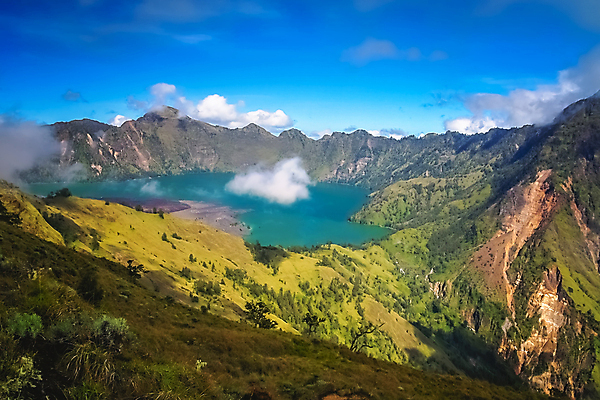 포토 JPG 해외이미지 나무 호수 하늘 산 파노라마 풍경 사람없음 야외 계곡 언덕 화산 인도네시아 분화구 해외202004 해외포토 식물 아시아 촬영기법 파일형식