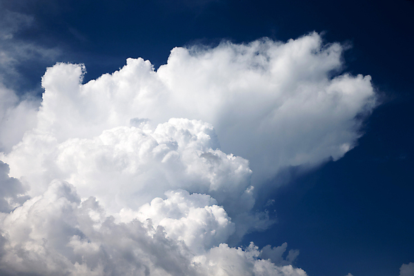 포토 JPG 해외이미지 구름 하늘 사람없음 야외 해외202004 해외202105 해외포토 자연요소 파일형식