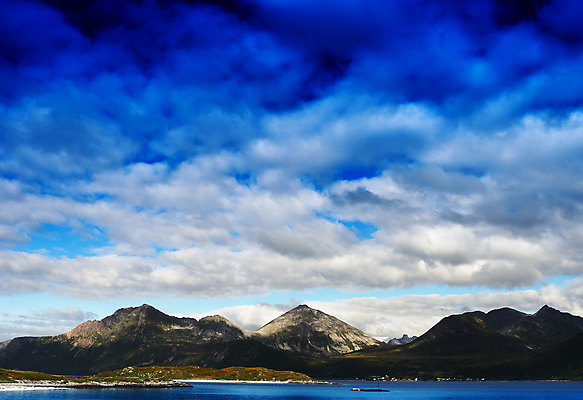 포토 JPG 해외이미지 구름 바다 산 노르웨이 풍경 해변 사람없음 야외 스칸디나비아 해외202004 해외포토 자연요소 유럽 파일형식