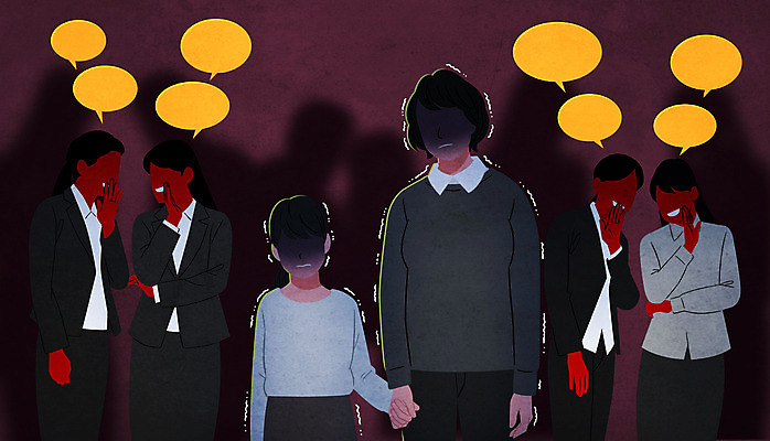 PSD 여자 남자 어린이 말풍선 일러스트 가정 소년 여러명 상반신 성인 손잡기 무서움 학부모 비웃음 떨림 결손가정 뒷담화 미혼모 국내일러스트 감정 다수 모션 표정 사람 부모 험담 파일형식