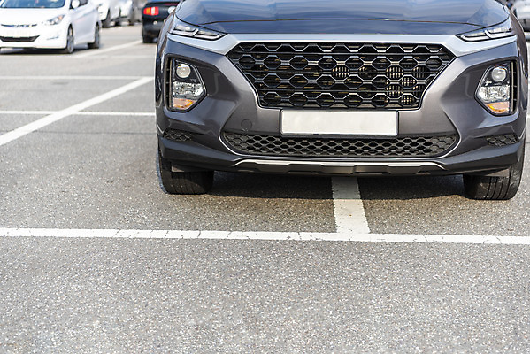 포토 JPG 주간 자동차 사람없음 야외 주차 주차장 침범 비매너 주차위반 국내포토 자연요소 육상교통 파일형식