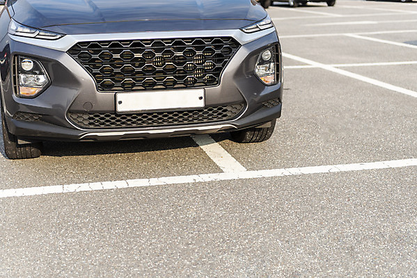 포토 JPG 주간 자동차 사람없음 야외 주차 주차장 침범 비매너 주차위반 국내포토 자연요소 육상교통 파일형식