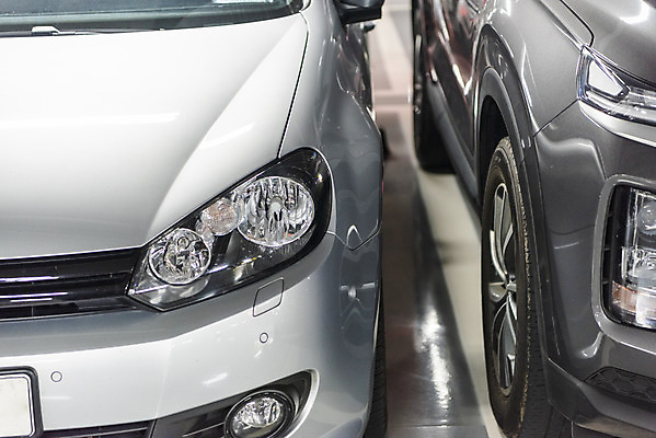 포토 JPG 자동차 사람없음 주차 좁은 지하주차장 주차위반 국내포토 육상교통 주차장 파일형식