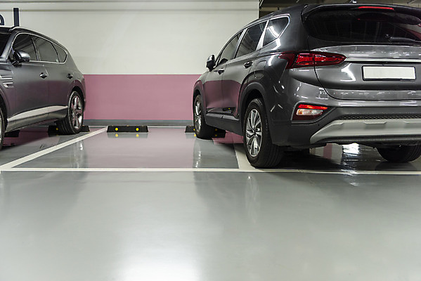 포토 JPG 자동차 사람없음 주차 침범 지하주차장 비매너 주차위반 국내포토 육상교통 주차장 파일형식