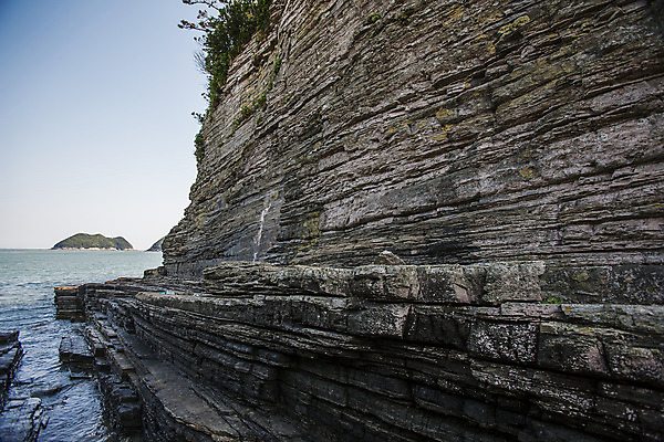 포토 JPG 주간 바다 섬 사람없음 야외 골짜기 전라남도 기암절벽 진도 국내포토 자연요소 자연 절벽 전라도 파일형식