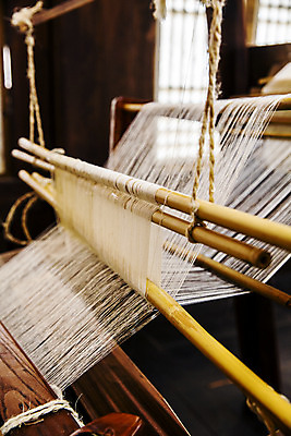 포토 JPG 한국전통 실내 근접촬영 사람없음 충청남도 모시 국내여행 베틀 한산 국내포토 전통 뷰포인트 여행 한국 내부 직물 농기구 충청도 파일형식