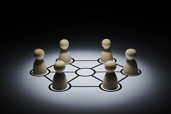 포토 JPG 스튜디오촬영 선 비즈니스 실내 사람없음 어둠 경쟁 말_게임 연결 오브젝트 공동체 국내포토 컨셉 내부 파일형식