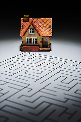 포토 JPG 스튜디오촬영 비즈니스 부동산 주택 실내 사람없음 도착지 어둠 미니어처 오브젝트 미로 국내포토 내부 건물 모형 행선지 재산 파일형식