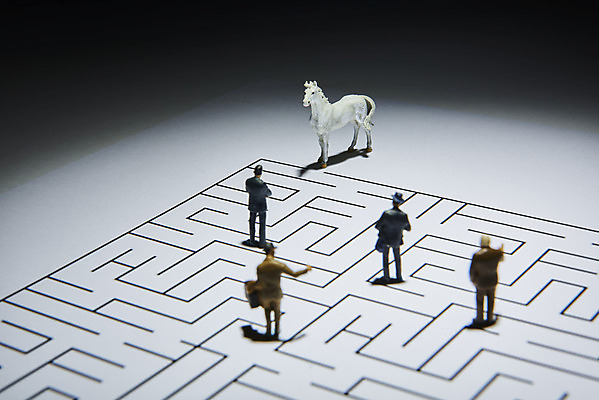 포토 JPG 스튜디오촬영 회사 비즈니스 실내 사람없음 도착지 어둠 미니어처 오브젝트 인물미니어처 창업 미로 유니콘 국내포토 내부 모형 행선지 자영업 파일형식