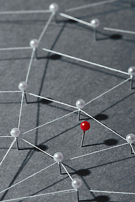 포토 JPG 스튜디오촬영 비즈니스 회색배경 실내 사람없음 네트워크 실 압정 연결 오브젝트 공유 소셜네트워크 빅데이터 국내포토 백그라운드 내부 사무용품 회색 파일형식 4차산업