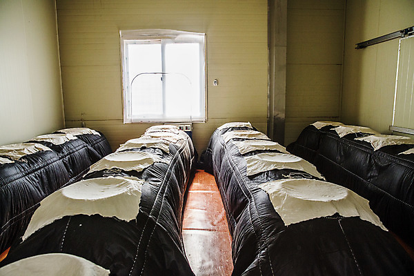 포토 JPG 한국전통 창문 실내 사람없음 덮개 경상북도 천 특산물 발효 식초 예천 국내포토 전통 한국 내부 뚜껑 직물 경상도 파일형식