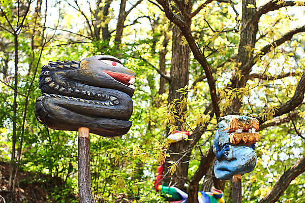 포토 JPG 주간 나무 풍경 사람없음 야외 관광지 조각상 봄 용 충청북도 국내여행 국내포토 자연요소 식물 계절 여행 조형물 충청도 파일형식