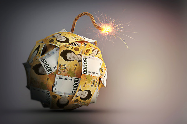 PSD 편집 편집이미지 지폐 불꽃 사람없음 금융 경제 3D 회색 위험 폭발 폭탄 불안 디지털합성 오만원 경제불황 심지 위기 편집소스 편집3D 감정 컬러 컨셉 돈 불 폭발물 불황 파일형식