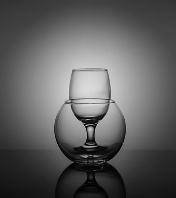 포토 JPG 해외이미지 스튜디오촬영 와인잔 회색배경 실내 사람없음 유리그릇 해외포토 그릇 백그라운드 술잔 유리 내부 회색 파일형식