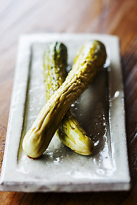 포토 JPG 접시 실내 근접촬영 사람없음 경상남도 산청 오이절임 나무배경 국내포토 식기 뷰포인트 백그라운드 내부 경상도 절임 파일형식