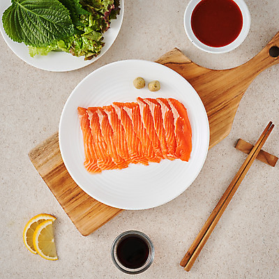 포토 JPG 스튜디오촬영 접시 실내 사람없음 하이앵글 회 레몬 해산물 깻잎 간장 나무젓가락 나무도마 숭어 초고추장 베이지색배경 플랫레이 국내포토 식기 음식 뷰포인트 백그라운드 채소 과일 젓가락 도마 내부 목재 양념 플랫 베이지색 파일형식