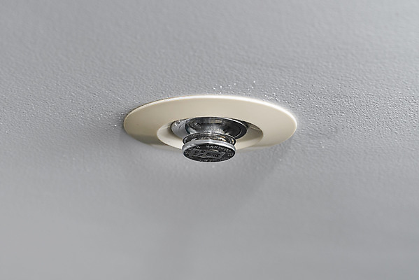 포토 JPG 실내 안전 사람없음 소방 천장 흰배경 안전교육 사고안전 소방시설 소방용품 스프링쿨러 국내포토 교육 백그라운드 내부 흰색 안전장비 시설 파일형식