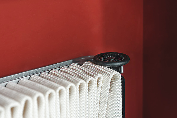 포토 JPG 실내 안전 근접촬영 사람없음 소방 안전교육 점검 소화전 빨간배경 사고안전 소방시설 소방용품 소방호스 국내포토 교육 뷰포인트 백그라운드 내부 빨간색 안전장비 시설 호스 파일형식