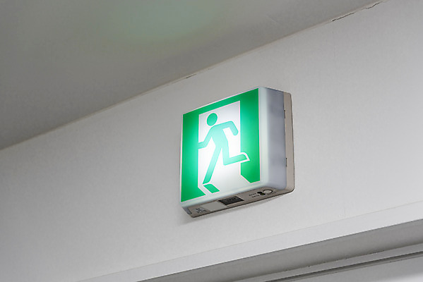 포토 JPG 사람모양 실내 안전 사람없음 소방 안전교육 비상구 비상등 사고안전 국내포토 모양 교육 내부 파일형식