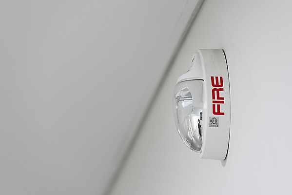 포토 JPG 실내 안전 사람없음 소방 흰배경 안전교육 사고안전 화재경보기 국내포토 교육 백그라운드 내부 흰색 경보기 파일형식