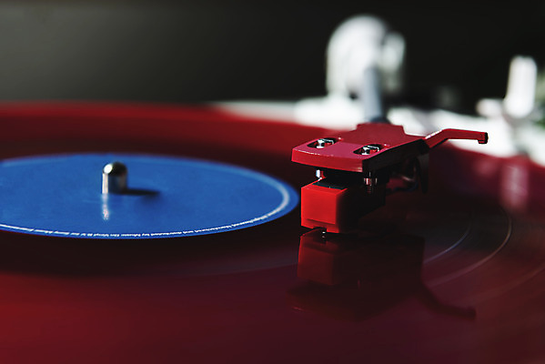 포토 JPG 실내 근접촬영 사람없음 아웃포커스 햇빛 창가 복고 턴테이블 뉴트로 국내포토 뷰포인트 창문 촬영기법 내부 태양 파일형식