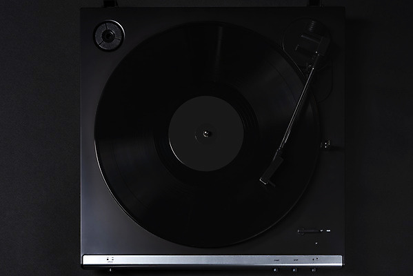 포토 JPG 스튜디오촬영 검은배경 실내 사람없음 하이앵글 복고 턴테이블 뉴트로 국내포토 뷰포인트 백그라운드 내부 검은색 파일형식