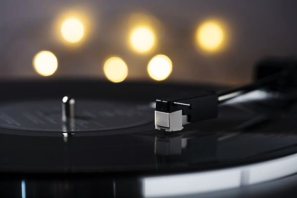 포토 JPG 스튜디오촬영 전구 실내 근접촬영 사람없음 아웃포커스 빛 복고 보케 감성 턴테이블 뉴트로 국내포토 뷰포인트 컨셉 촬영기법 내부 파일형식