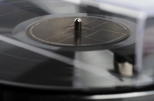 포토 JPG 스튜디오촬영 실내 근접촬영 사람없음 소프트포커스 복고 턴테이블 뉴트로 국내포토 뷰포인트 촬영기법 내부 파일형식