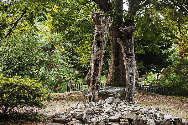 포토 JPG 주간 사람없음 야외 충청남도 목장승 현충사 아산 국내포토 자연요소 장승 충청도 파일형식